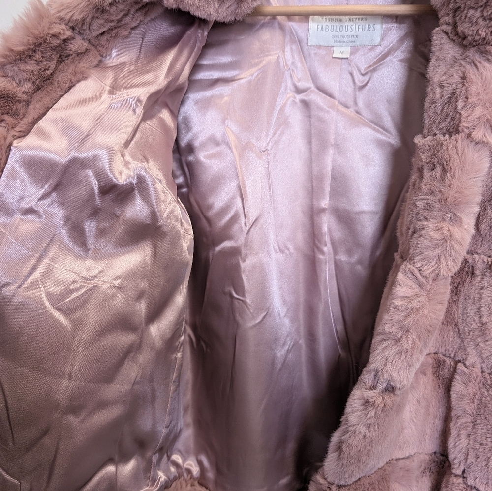 Donna Salyers Fabulous Furs Posh Quilted Pink Faux Fur Jacket Coat - Picture 6 of 10
